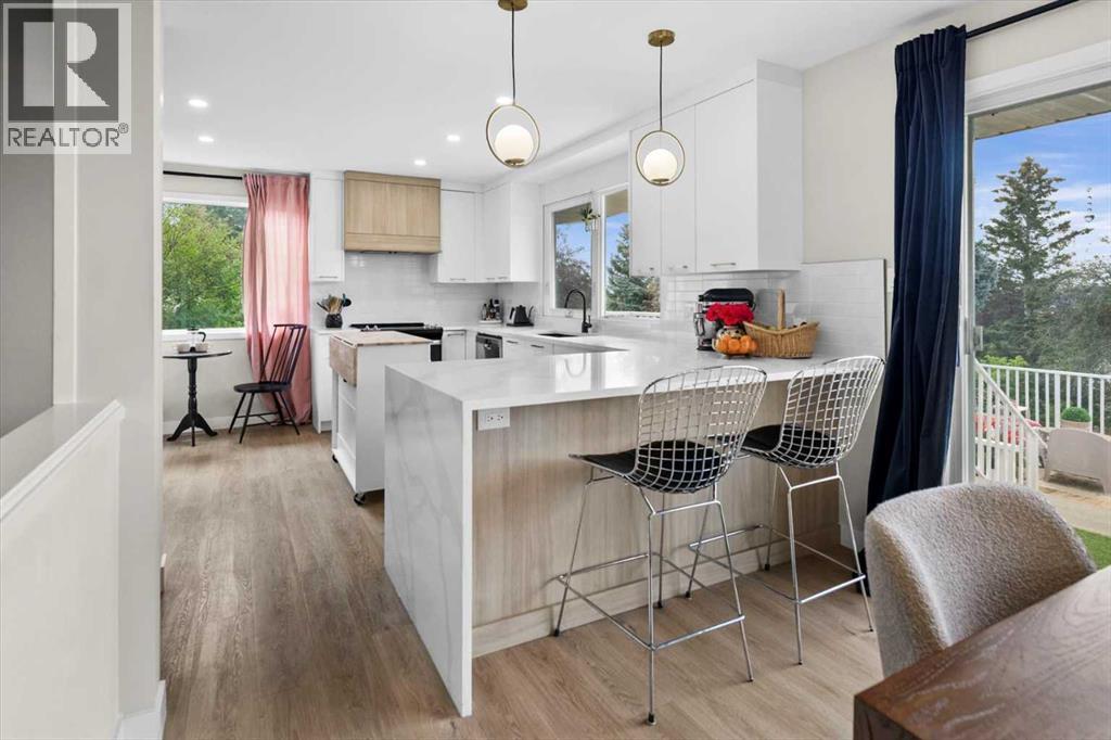 Single Family House Bungalow for Sale in   Avenue NW Silver Springs Calgary 