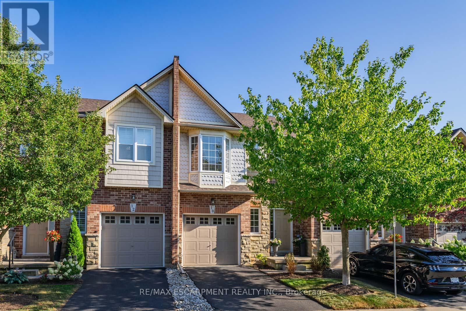 Photo 44 of 4 10 Liddycoat Lane, Hamilton ON