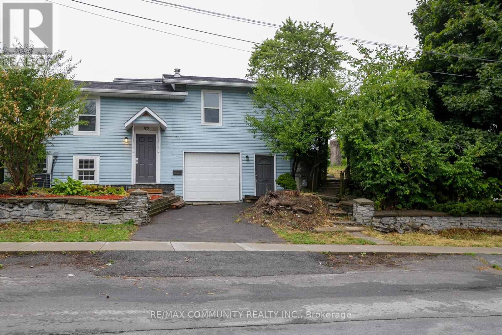 Photo 1 of 52 Hillside Street, Belleville ON