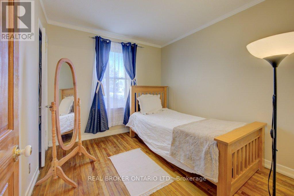 Photo 16 of 458 Upper Wentworth Street, Hamilton ON