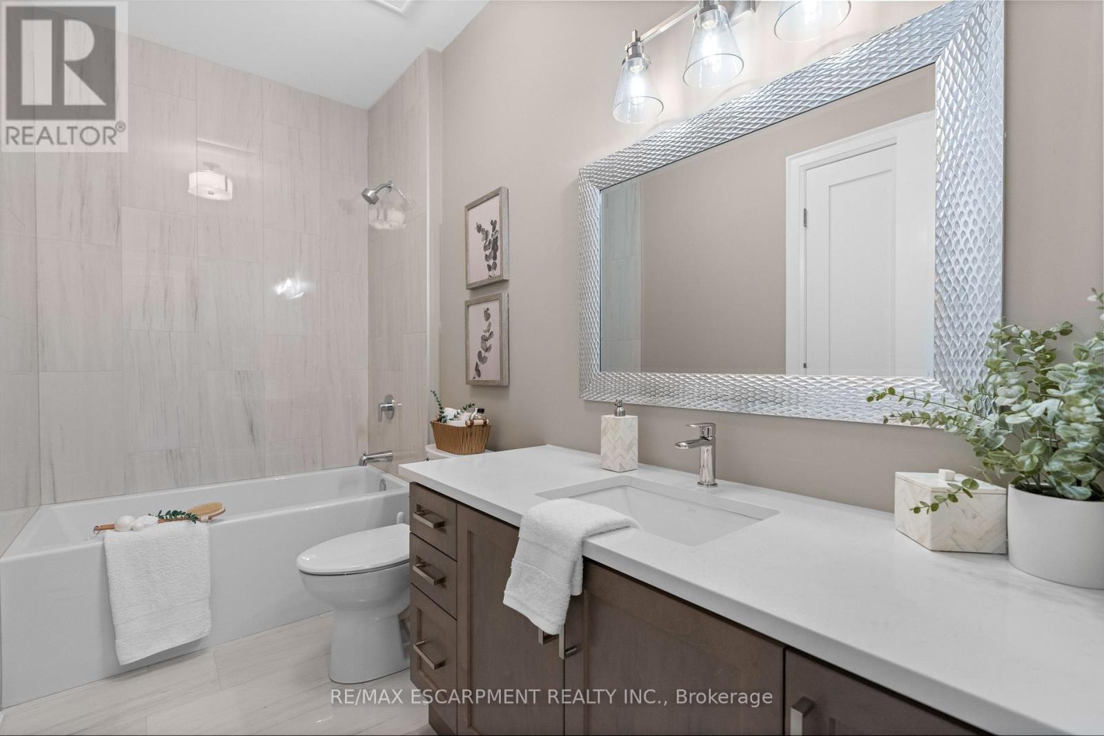 Photo 15 of 580 Patterson Road, Kawartha Lakes ON