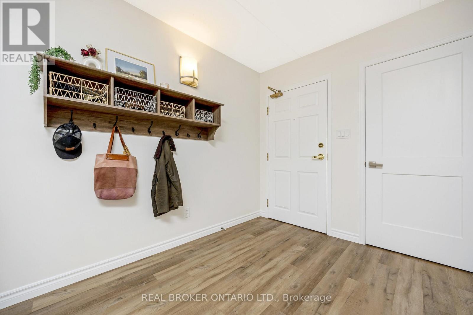 Photo 12 of 203 264 Alma Street, Guelph Eramosa ON