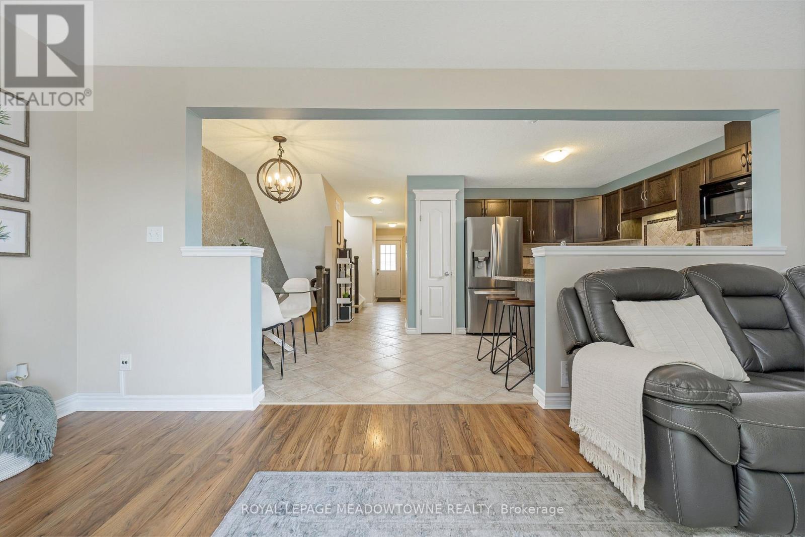 Photo 19 of 324 Severn Drive, Guelph ON
