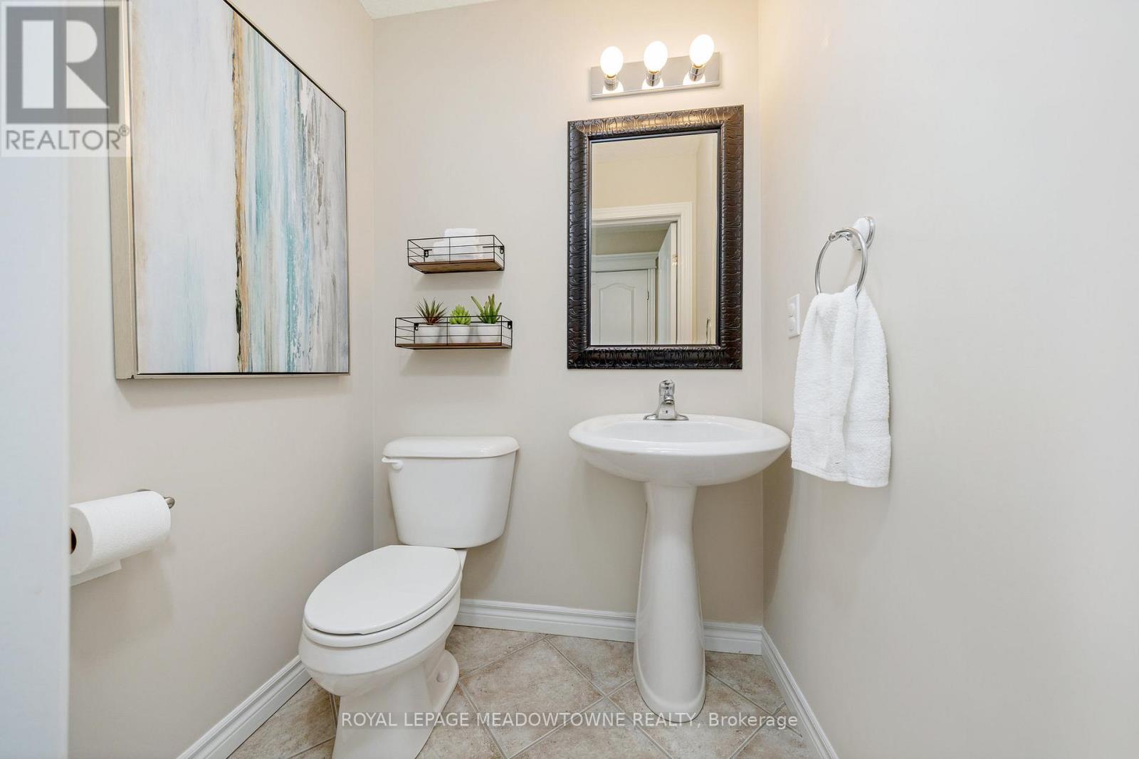 Photo 20 of 324 Severn Drive, Guelph ON