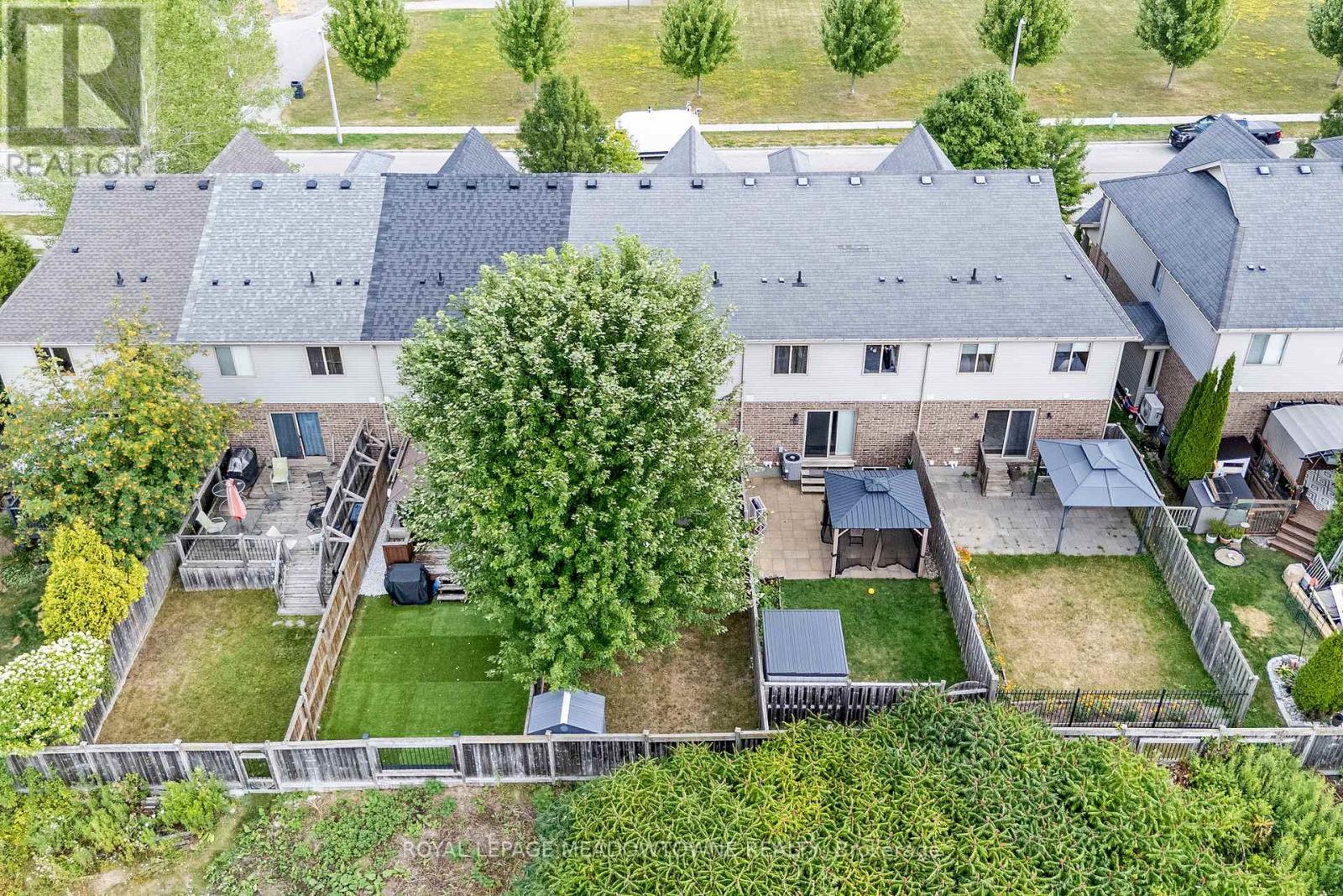 Photo 41 of 324 Severn Drive, Guelph ON