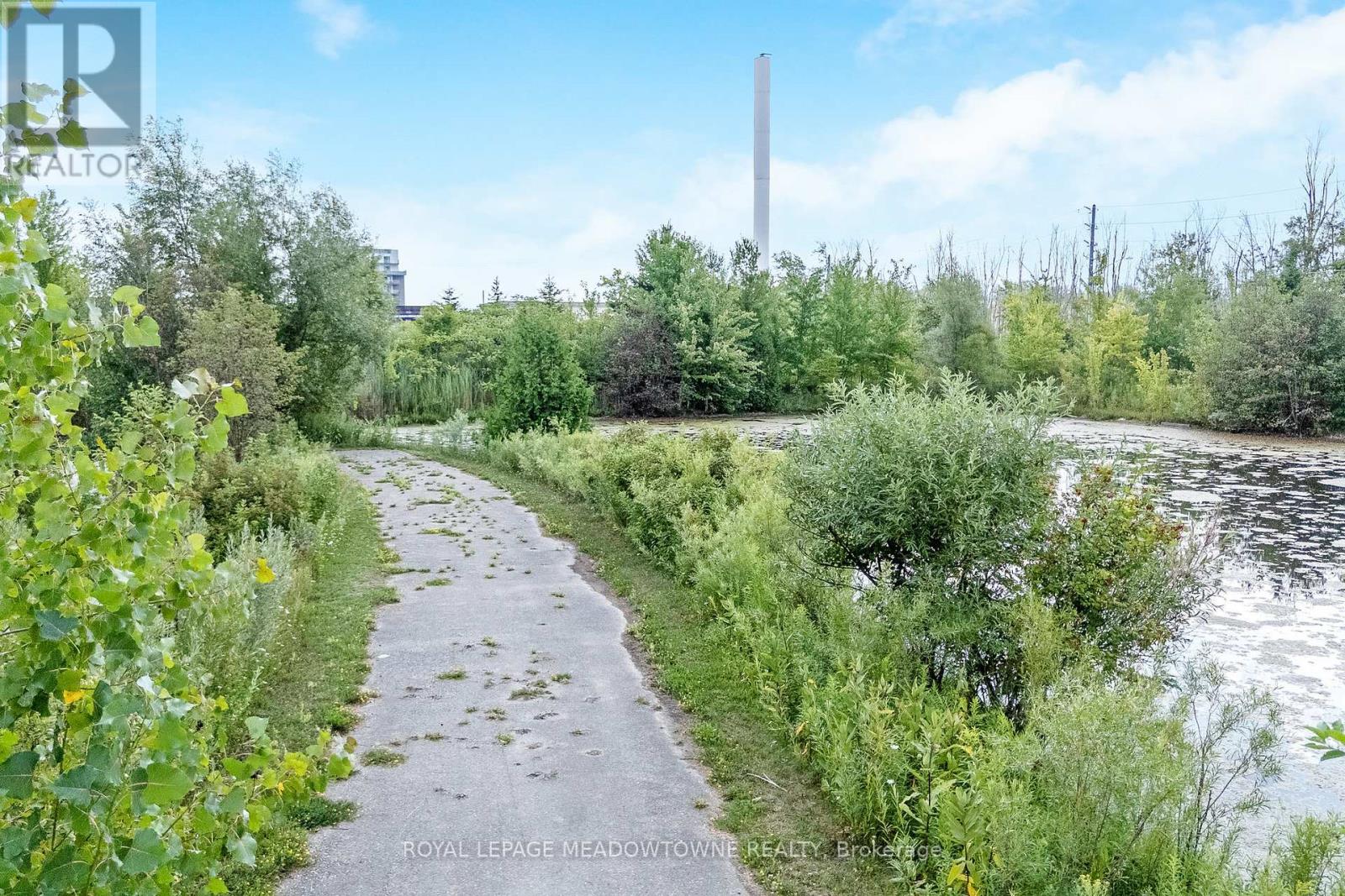 Photo 47 of 324 Severn Drive, Guelph ON