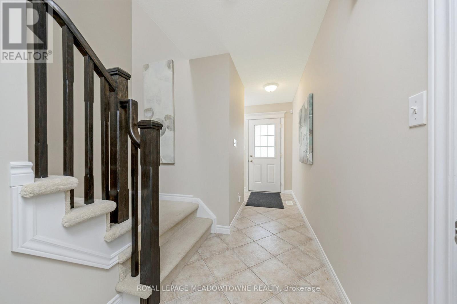 Photo 7 of 324 Severn Drive, Guelph ON