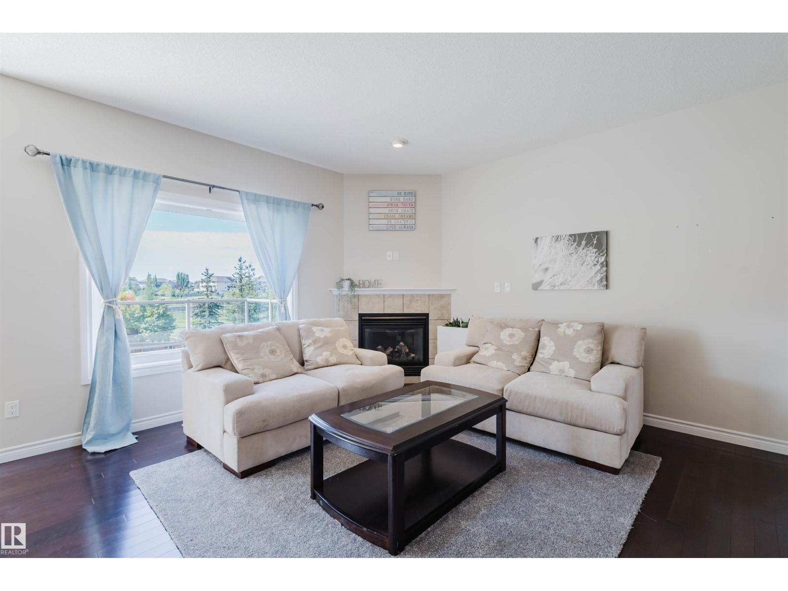 Photo 5 of 656 171 St Sw, Edmonton AB