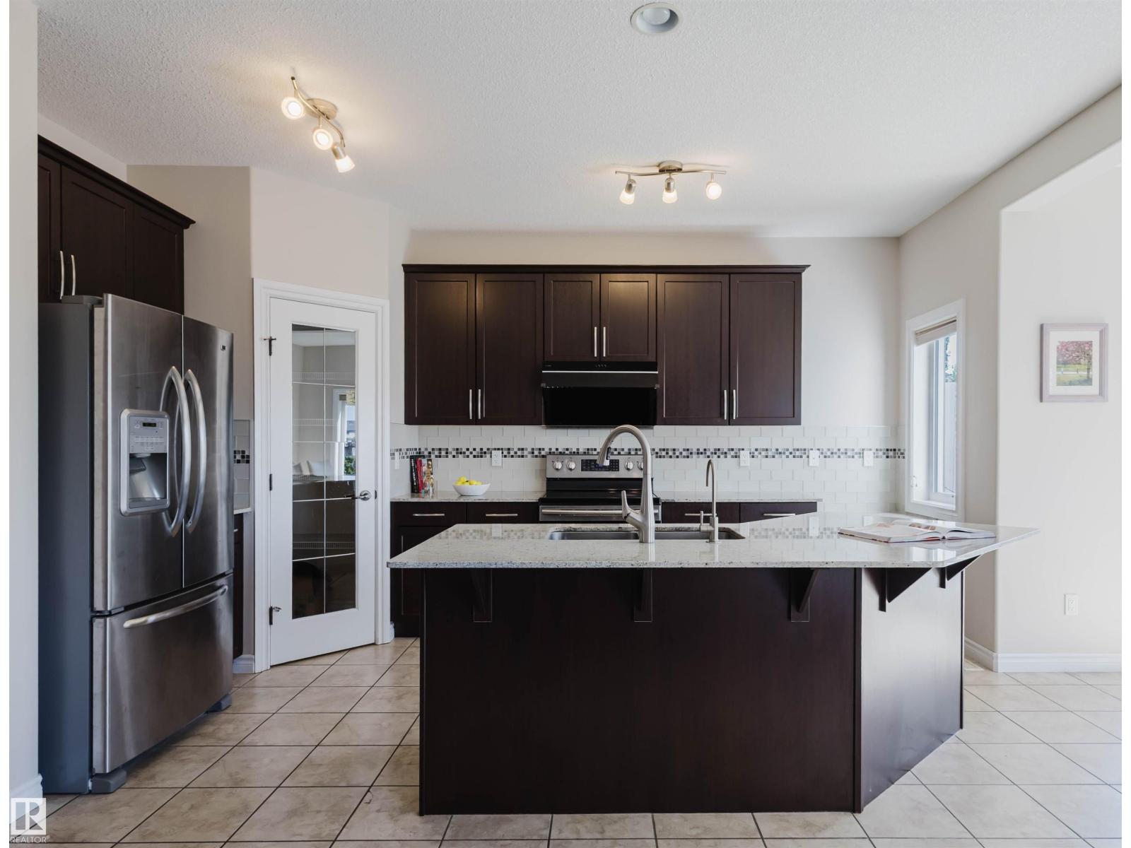 Photo 7 of 656 171 St Sw, Edmonton AB