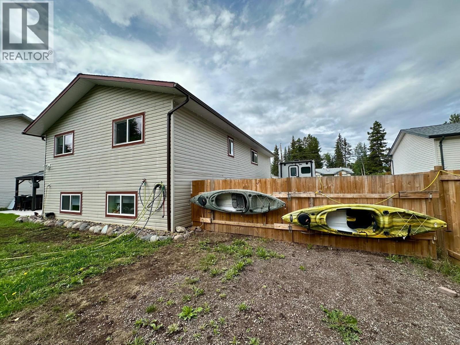 1465 WILLOW STREET, Telkwa