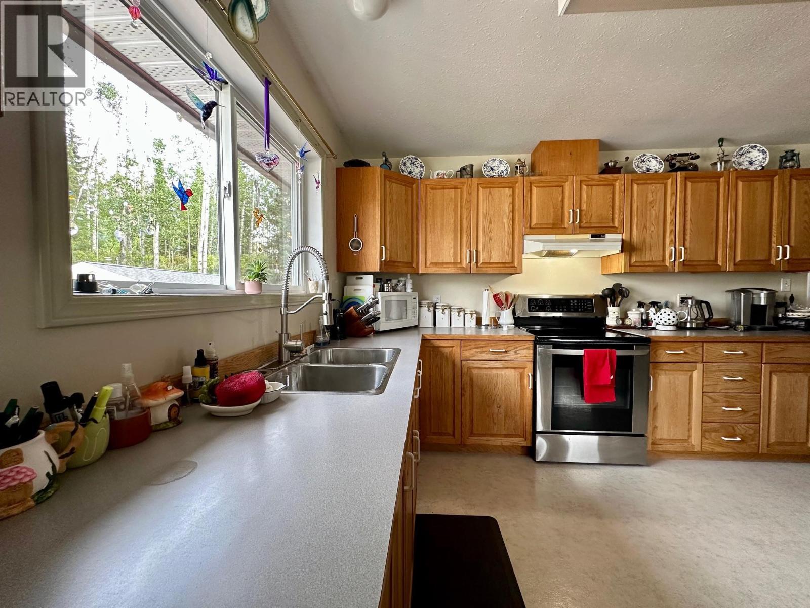 1465 WILLOW STREET, Telkwa