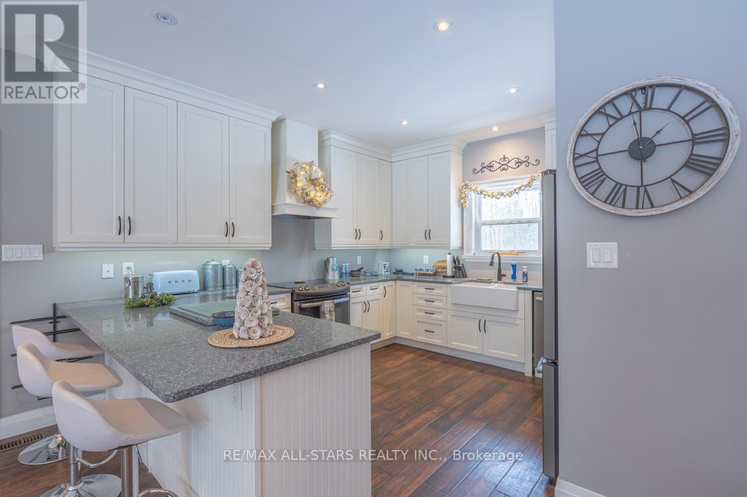Photo 17 of 316 1 2 Riverside Drive, Kawartha Lakes ON