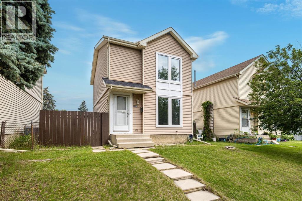 Single Family House for Sale in  Erin Woods Drive SE Erin Woods Calgary 