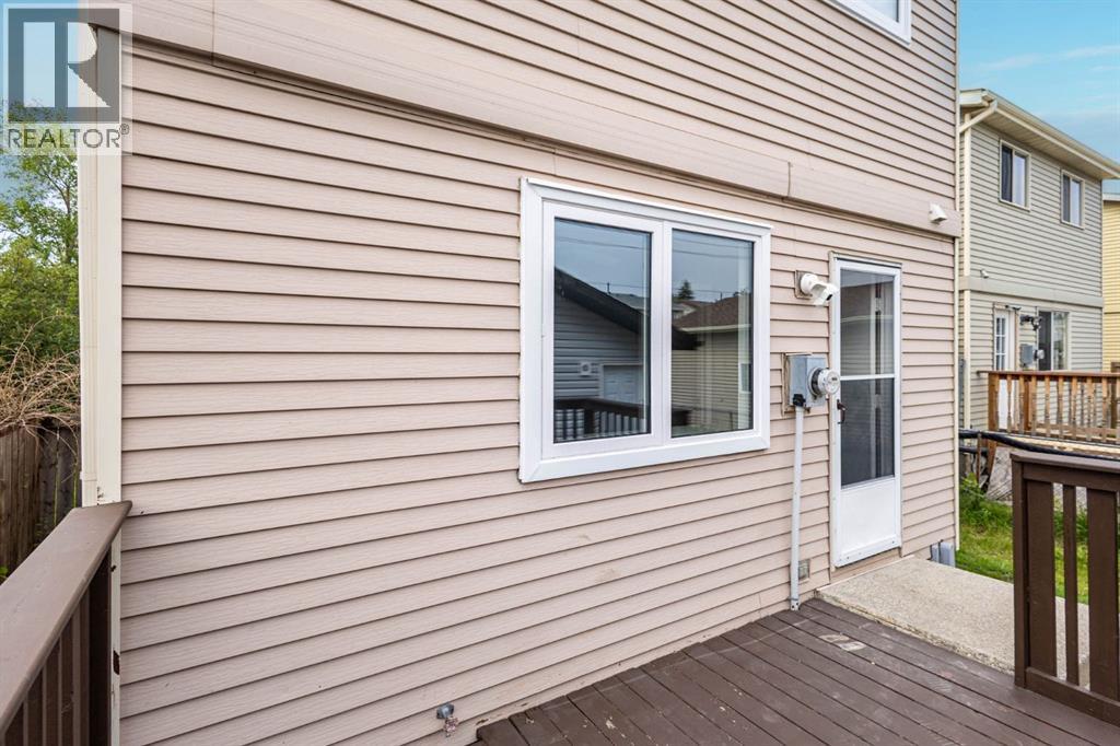 Single Family House for Sale in  Erin Woods Drive SE Erin Woods Calgary 