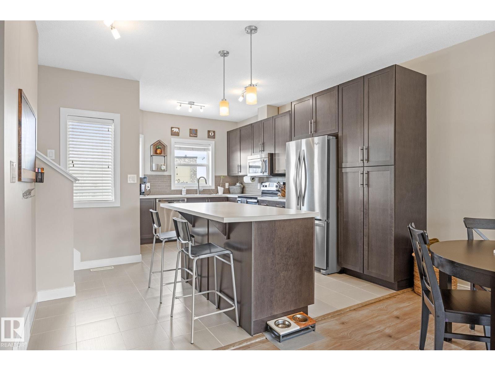 Photo 10 of 15 150 Everitt Dr, St Albert AB