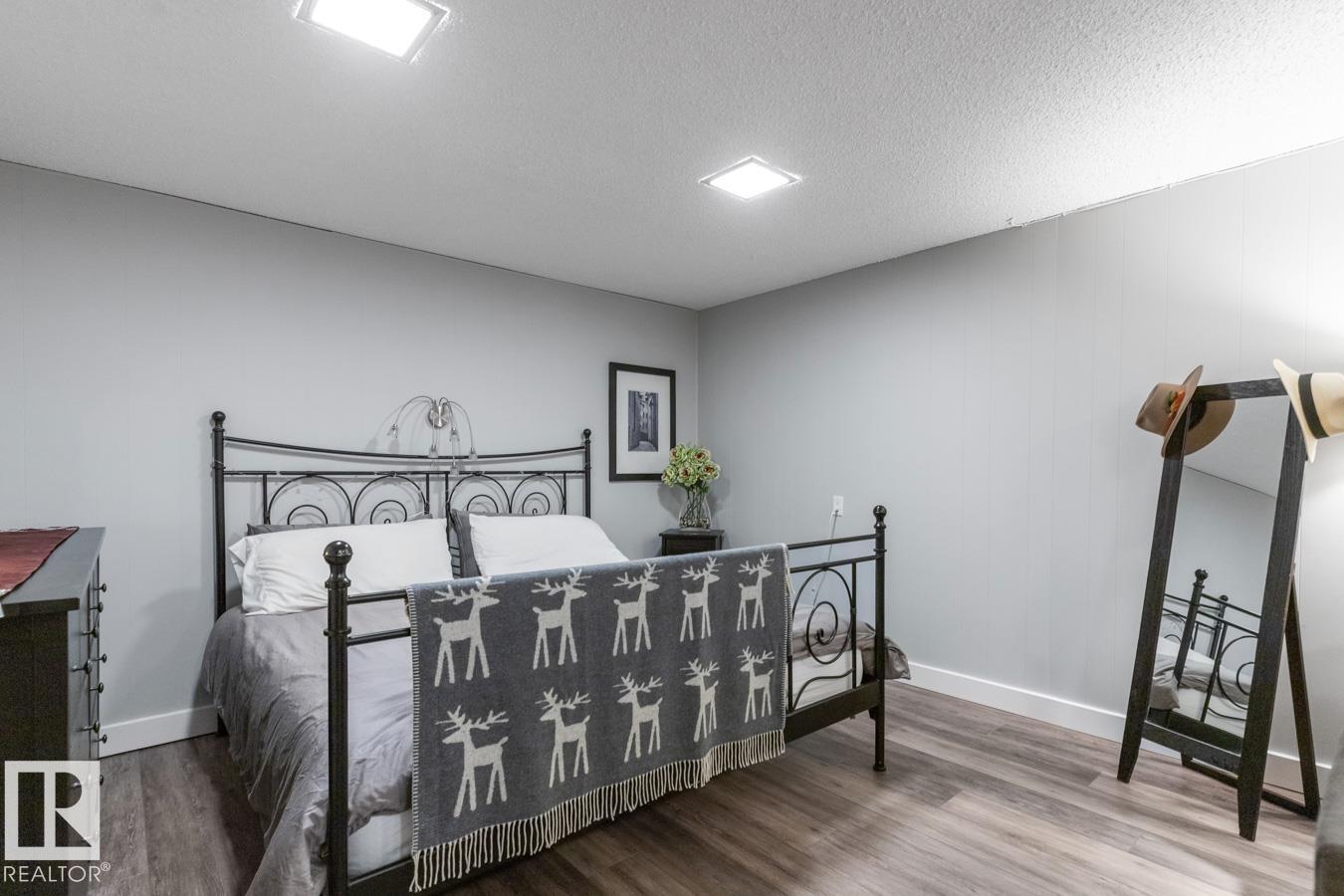 Single Family House Bungalow for Sale in   ST NW Edmonton 