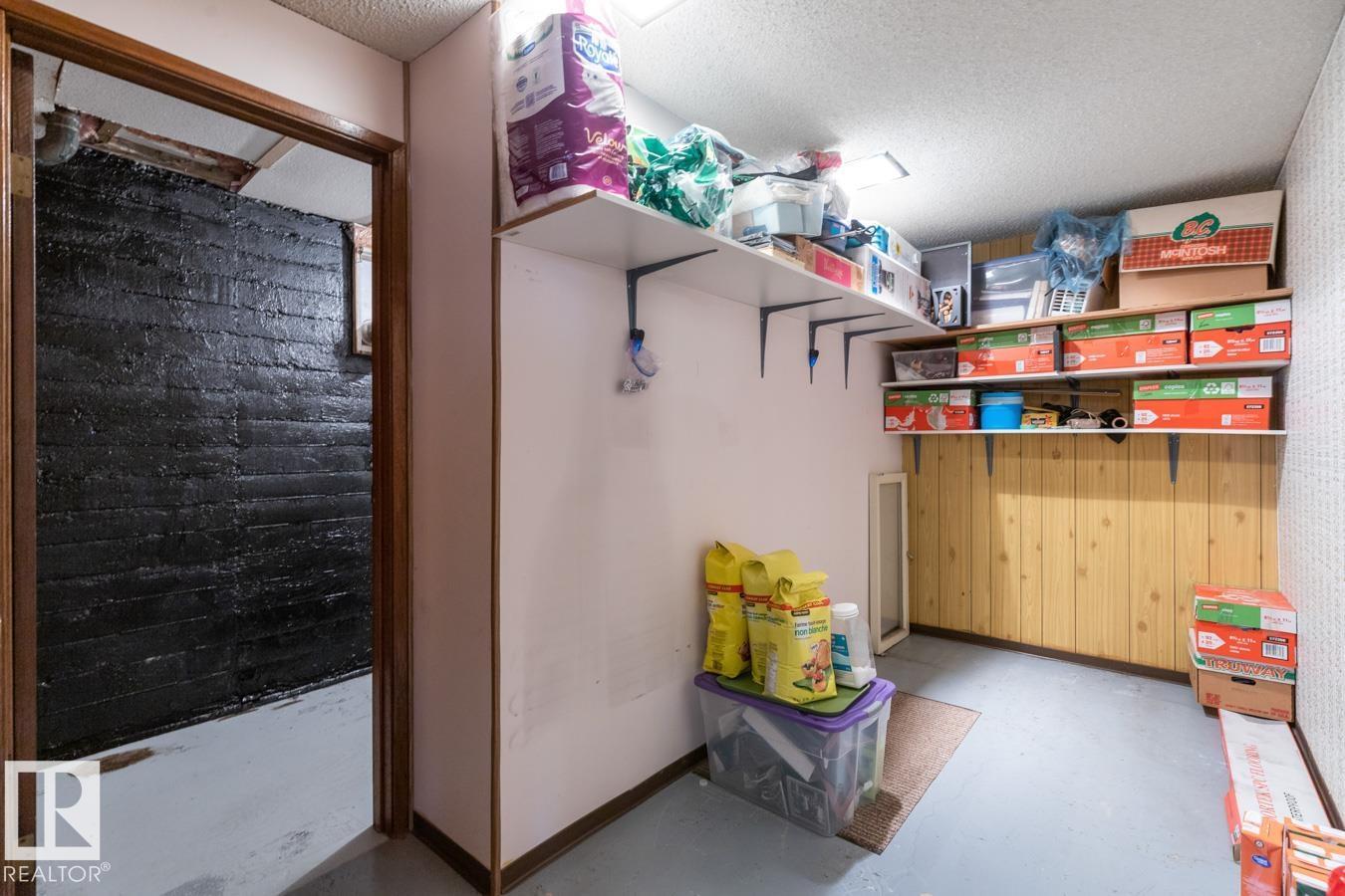 Single Family House Bungalow for Sale in   ST NW Edmonton 