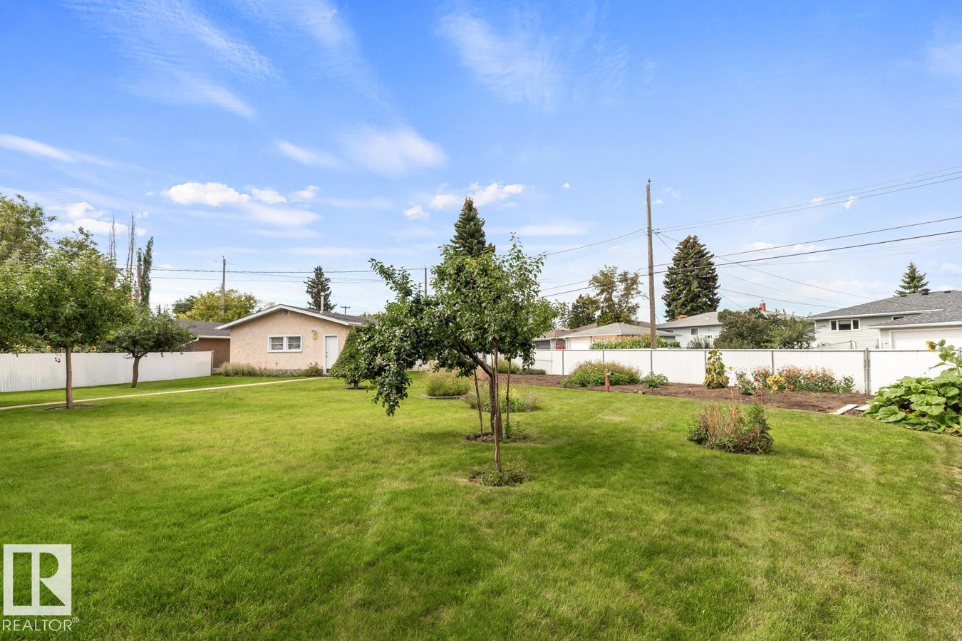 Single Family House Bungalow for Sale in   ST NW Edmonton 