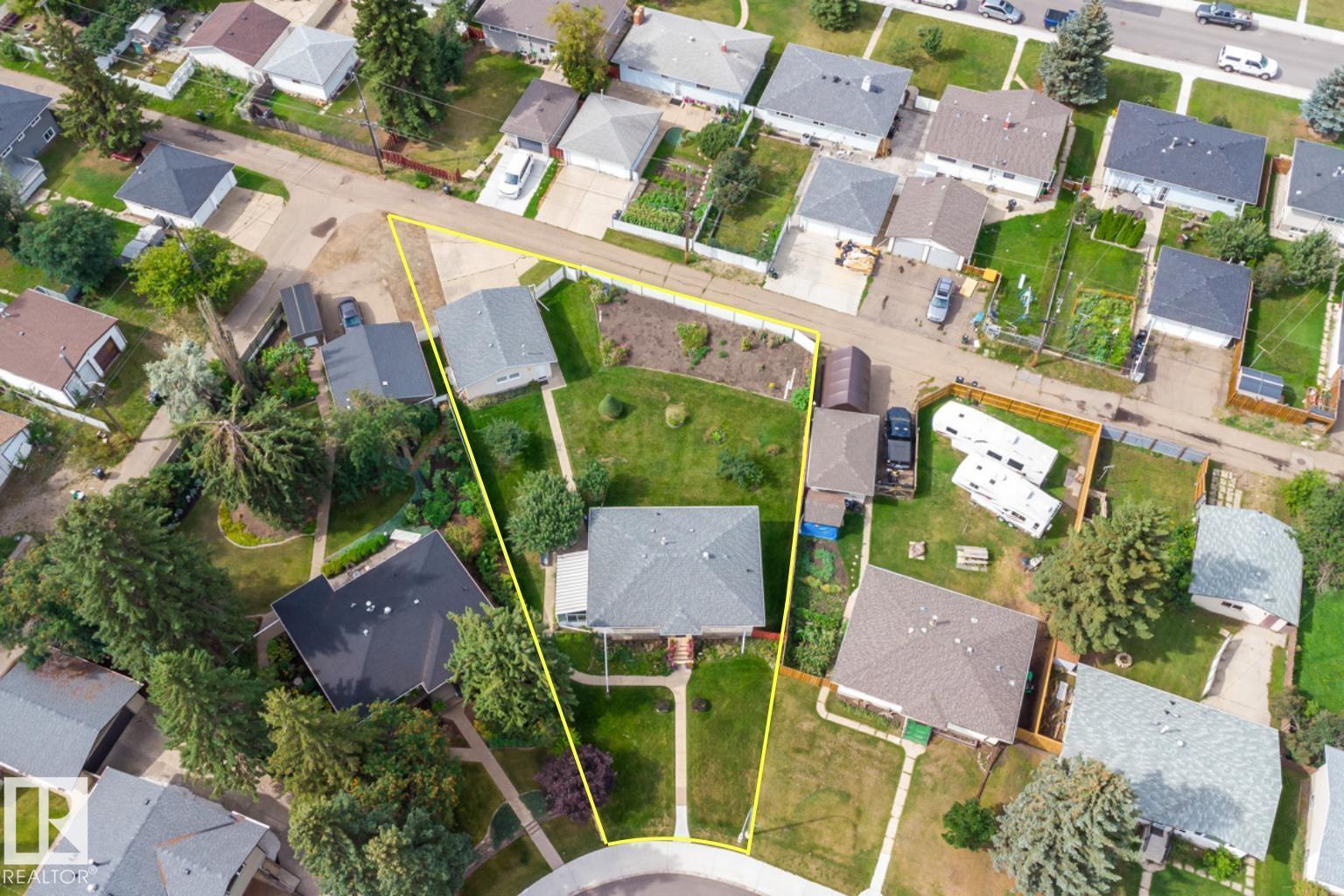 Single Family House Bungalow for Sale in   ST NW Edmonton 