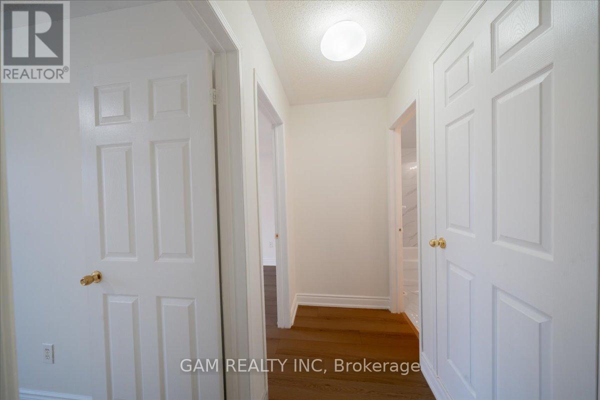 Photo 28 of 316 4975 Southampton Drive, Mississauga ON