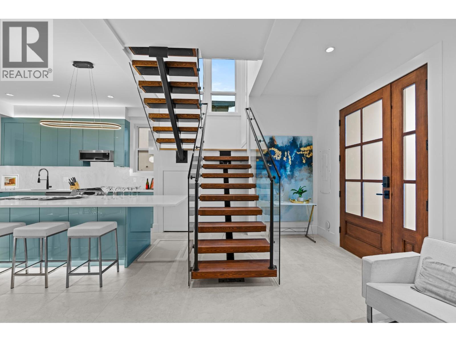 101 1204 HAMMOND AVENUE, Coquitlam