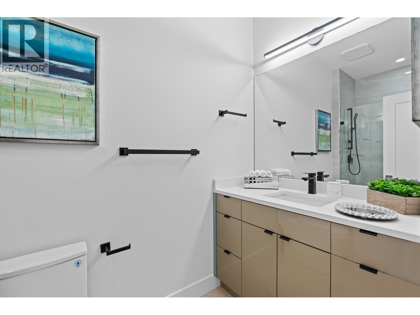 101 1204 HAMMOND AVENUE, Coquitlam