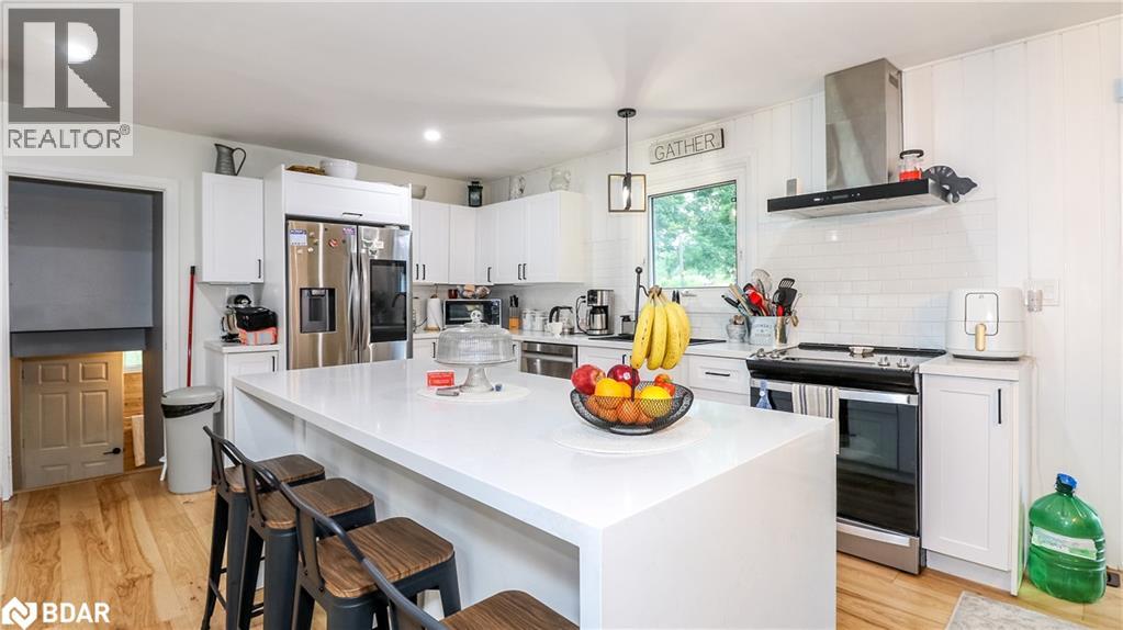 Photo 26 of 14 Conder Drive, Coldwater ON