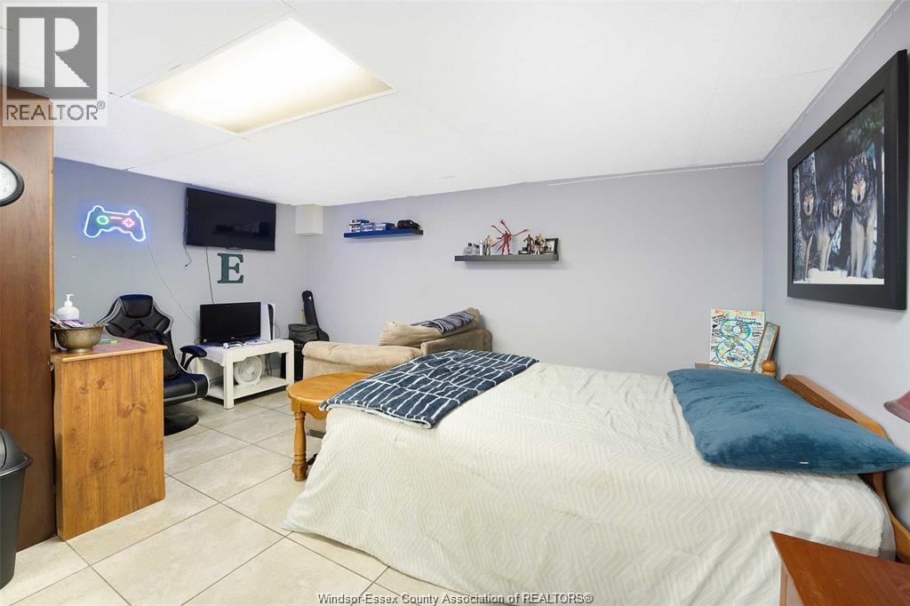 Photo 24 of 9 Evans Avenue, Leamington ON