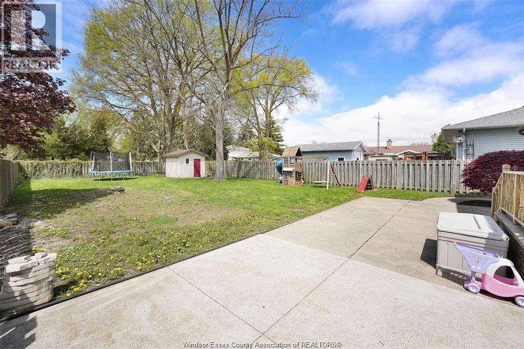Photo 30 of 9 Evans Avenue, Leamington ON