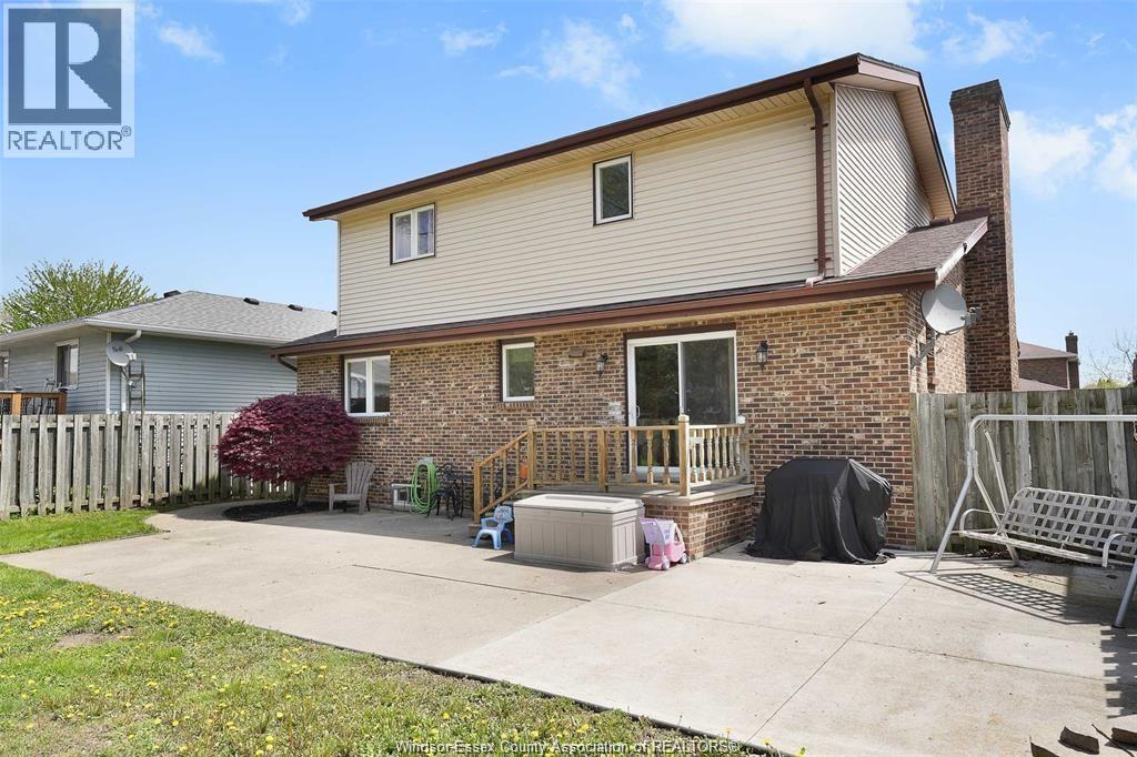 Photo 31 of 9 Evans Avenue, Leamington ON