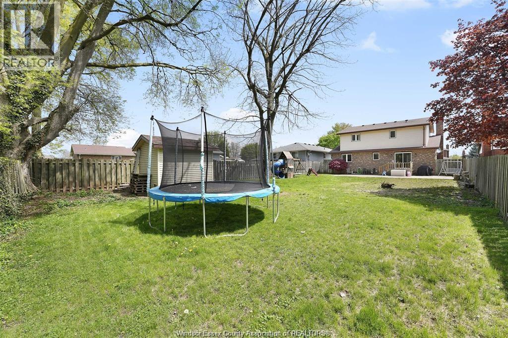 Photo 32 of 9 Evans Avenue, Leamington ON