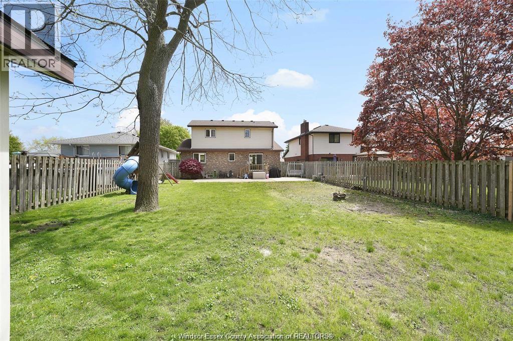 Photo 33 of 9 Evans Avenue, Leamington ON