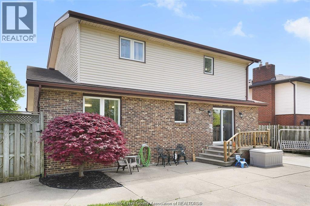 Photo 34 of 9 Evans Avenue, Leamington ON