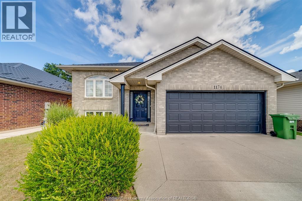 Photo 1 of 1174 Clover, Windsor ON