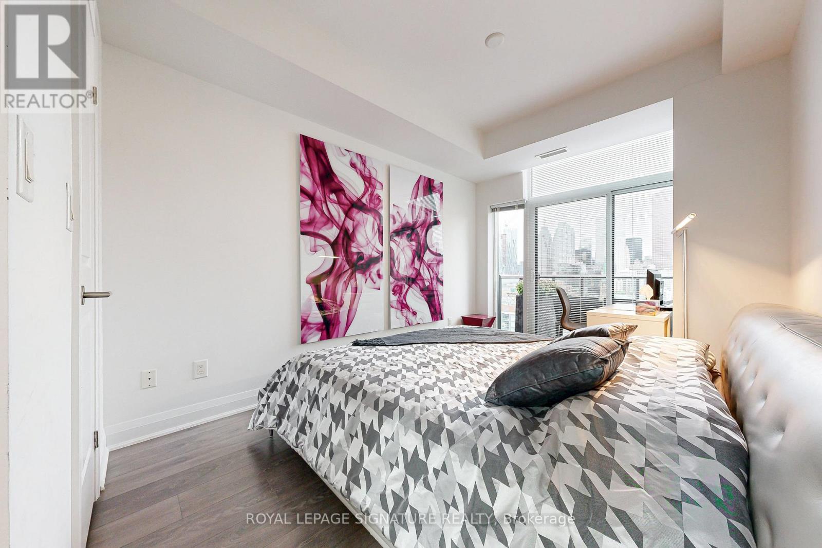 Photo 17 of Ph 11 400 Adelaide Street E, Toronto ON