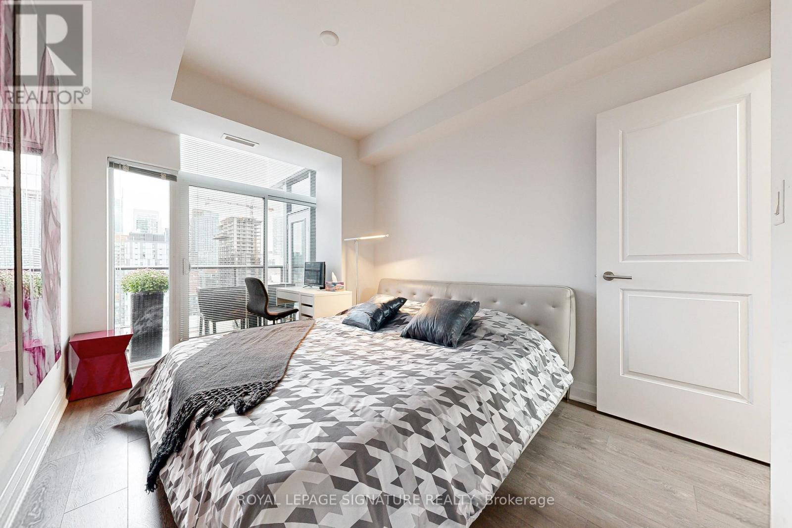 Photo 18 of Ph 11 400 Adelaide Street E, Toronto ON