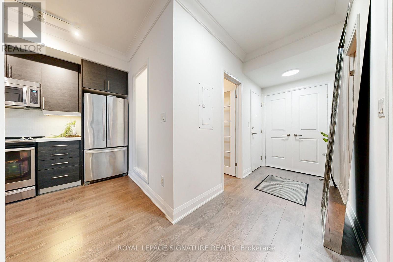 Photo 27 of Ph 11 400 Adelaide Street E, Toronto ON