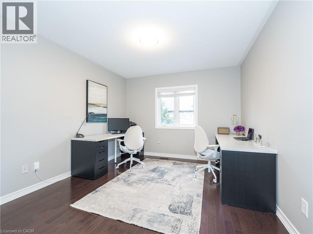 Photo 27 of 19 Mcknight Avenue, Waterdown ON