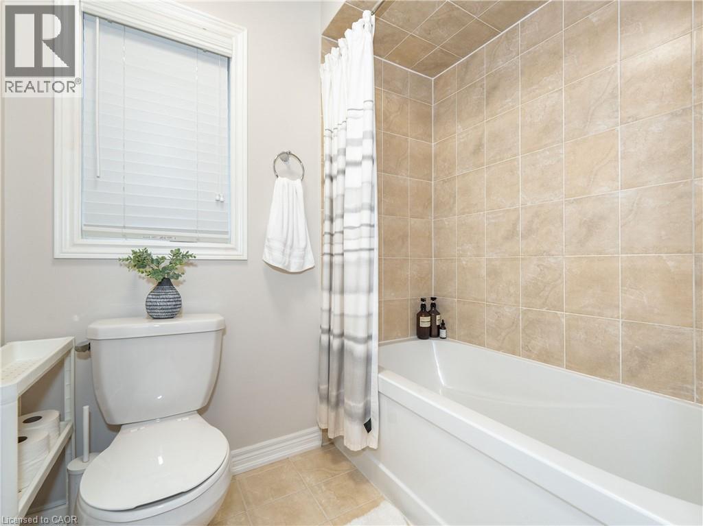 Photo 34 of 19 Mcknight Avenue, Waterdown ON