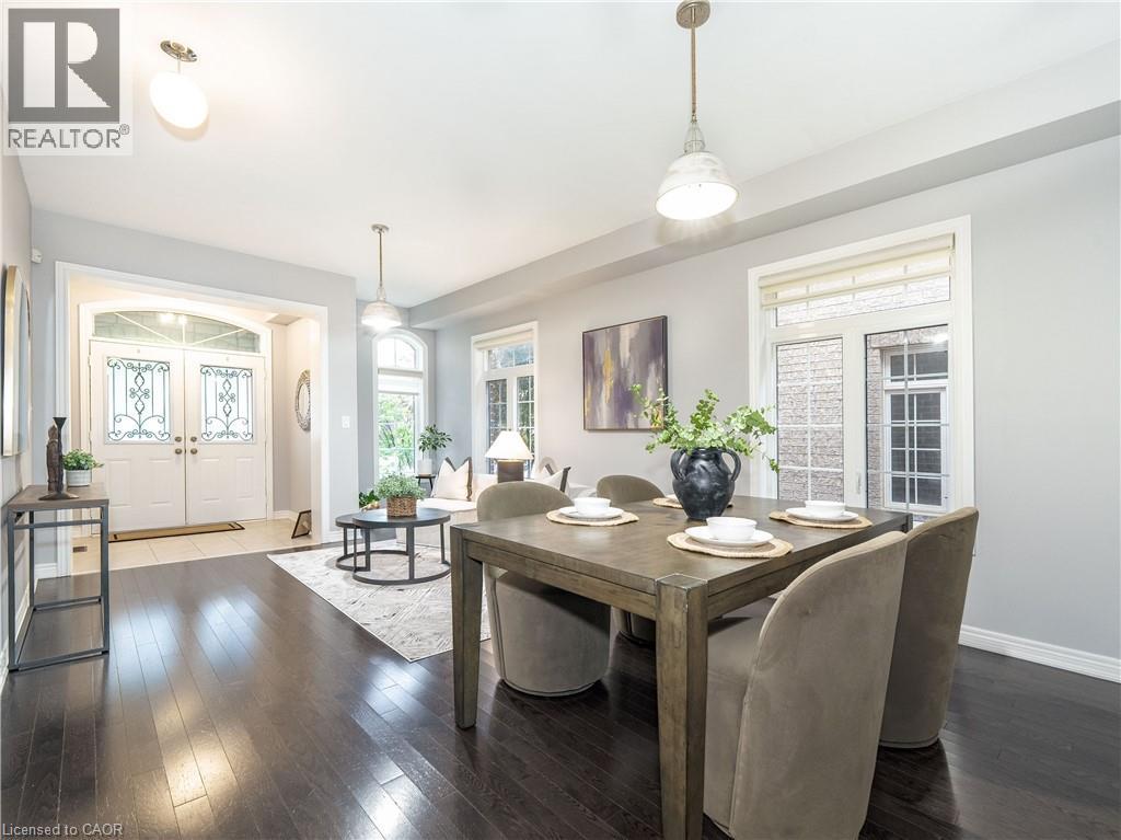 Photo 39 of 19 Mcknight Avenue, Waterdown ON