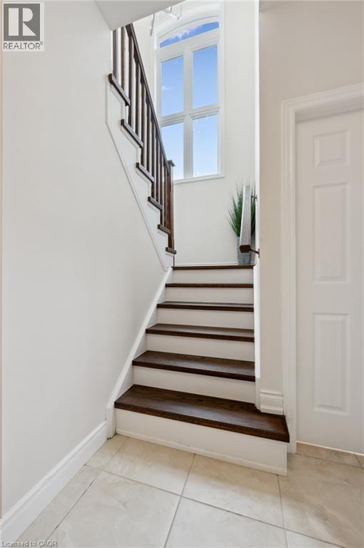 Photo 22 of 450 Applegate Court, Waterloo ON