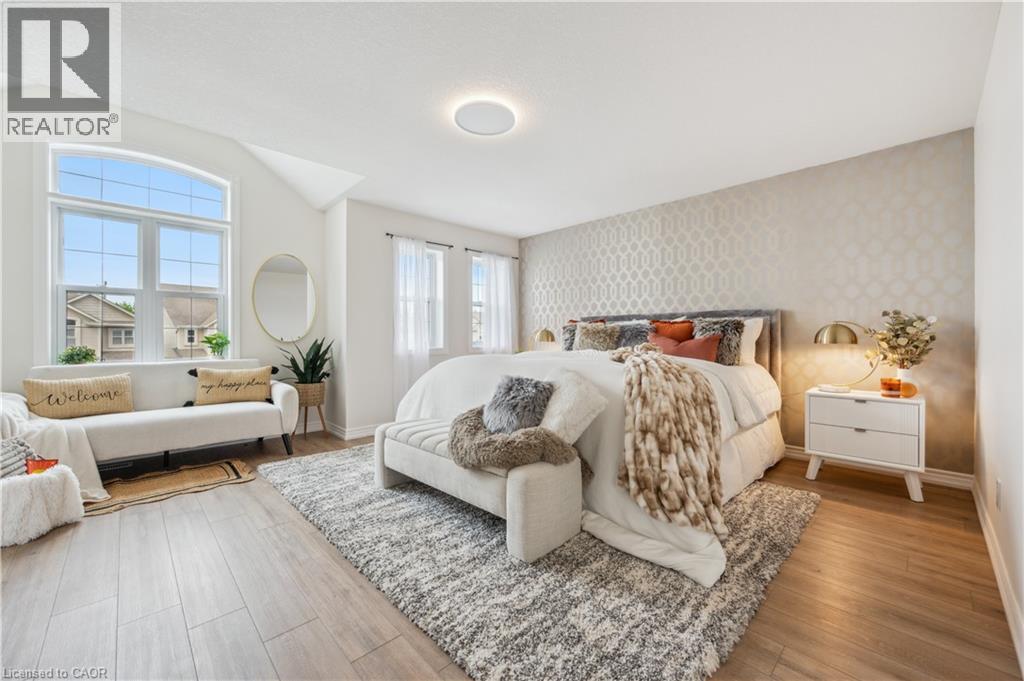 Photo 25 of 450 Applegate Court, Waterloo ON