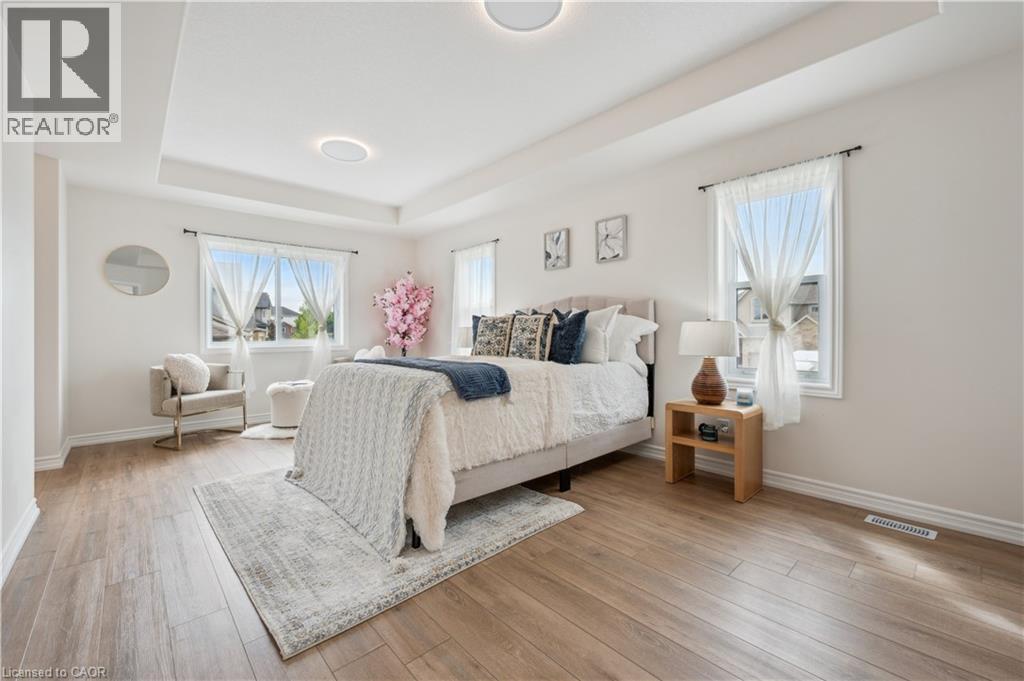 Photo 30 of 450 Applegate Court, Waterloo ON