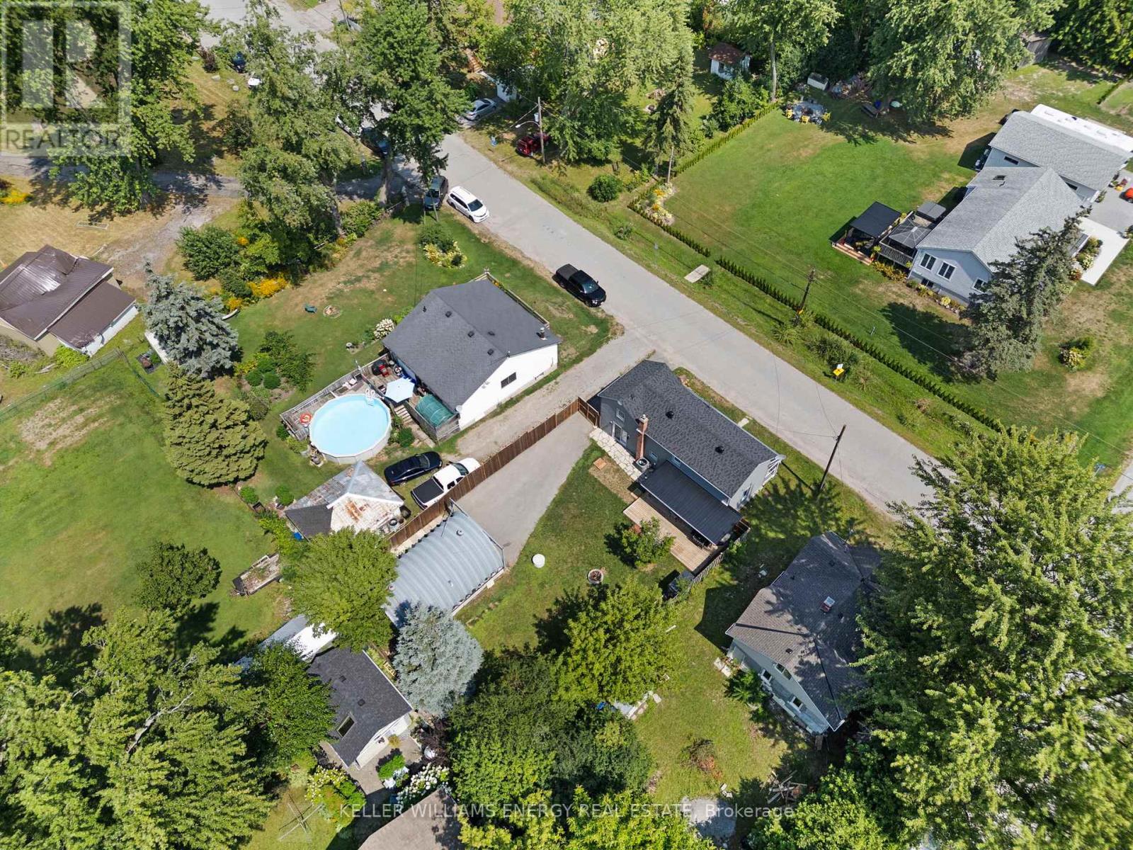 Photo 35 of 30 Pier Street, Scugog ON