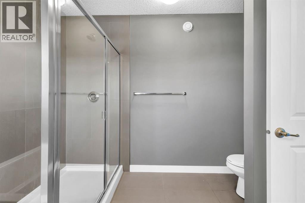 Single Family House for Sale in  Chaparral Valley Way SE Chaparral Calgary 