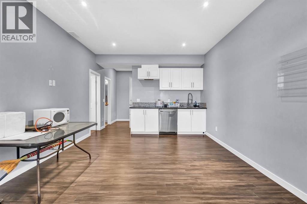 Single Family House for Sale in  Chaparral Valley Way SE Chaparral Calgary 