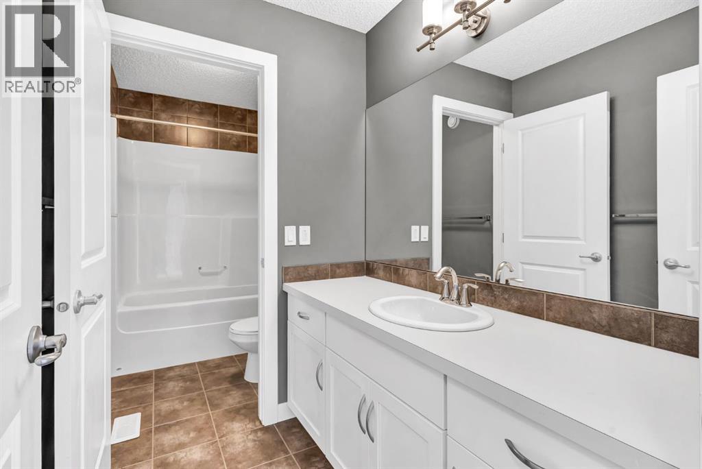 Single Family House for Sale in  Chaparral Valley Way SE Chaparral Calgary 