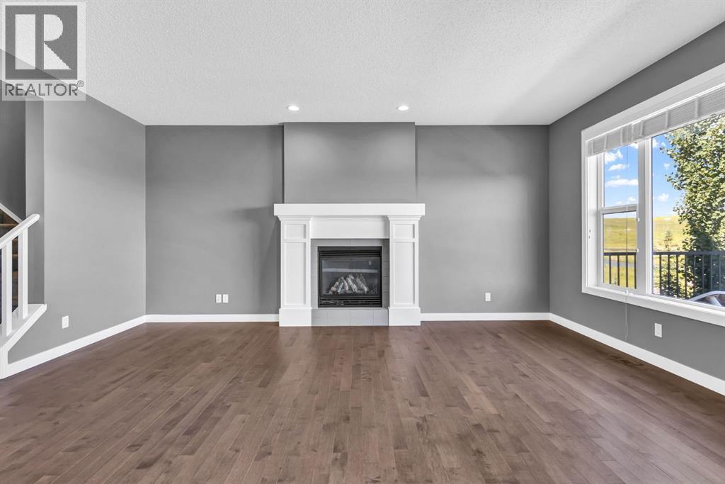 Single Family House for Sale in  Chaparral Valley Way SE Chaparral Calgary 