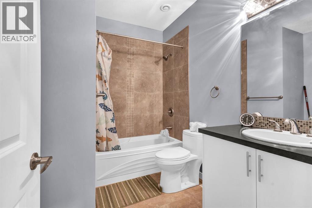 Single Family House for Sale in  Chaparral Valley Way SE Chaparral Calgary 