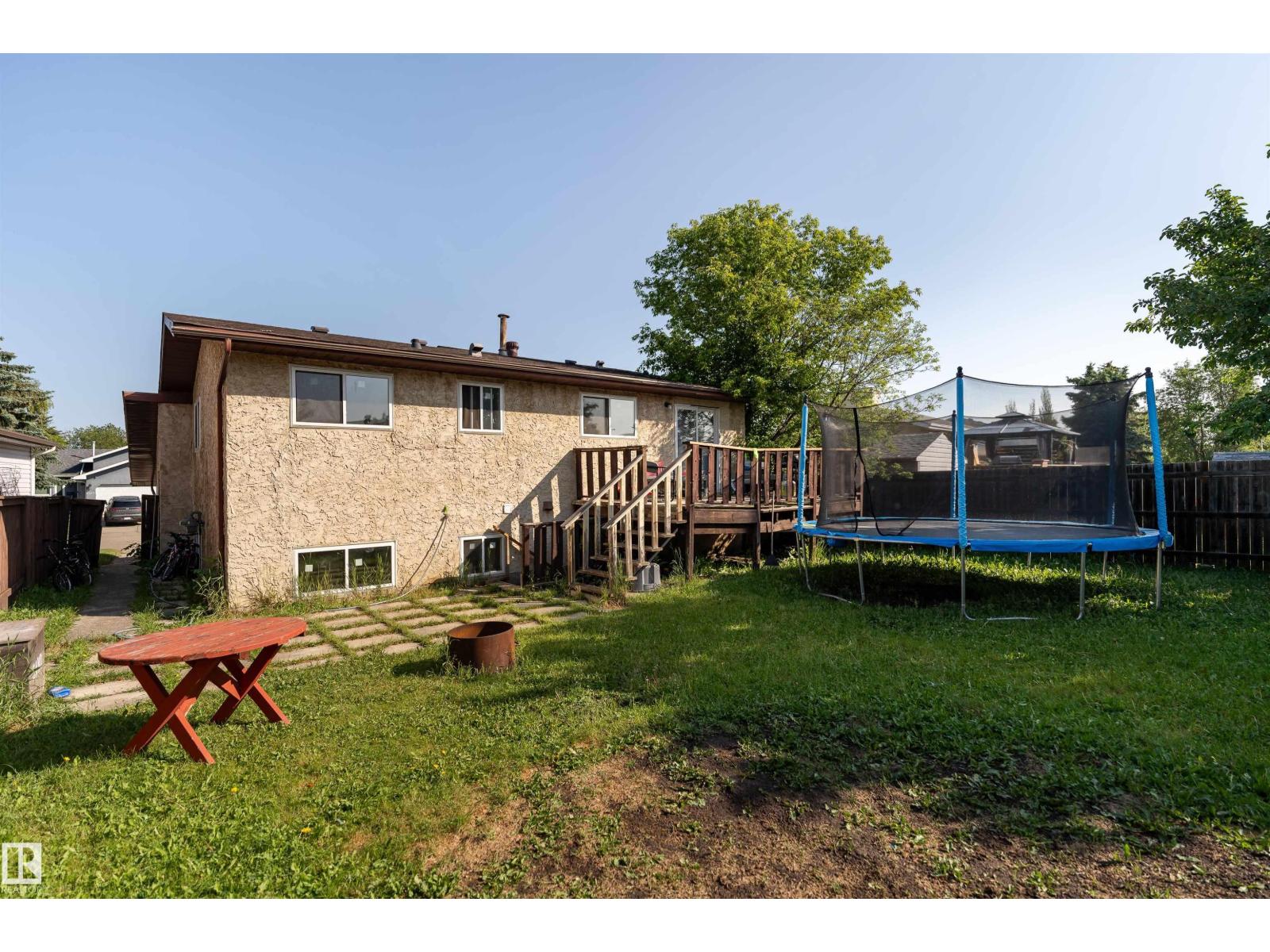 Photo 38 of 1131 35 A St Nw, Edmonton AB